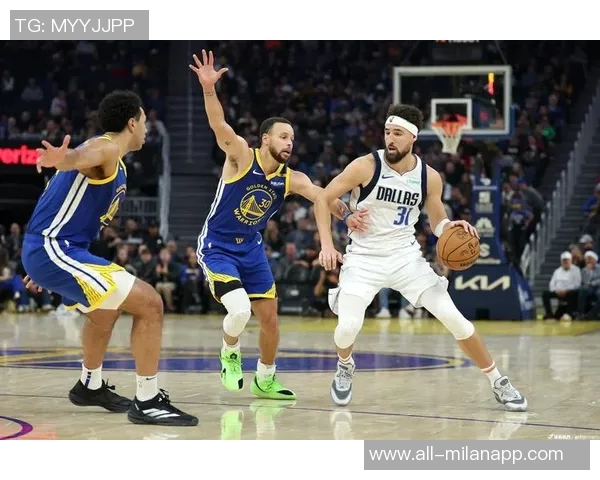 健康勇士展现强大实力球员篮球智商令人惊叹 健康勇士展现强大实力球员篮球智商令人惊叹